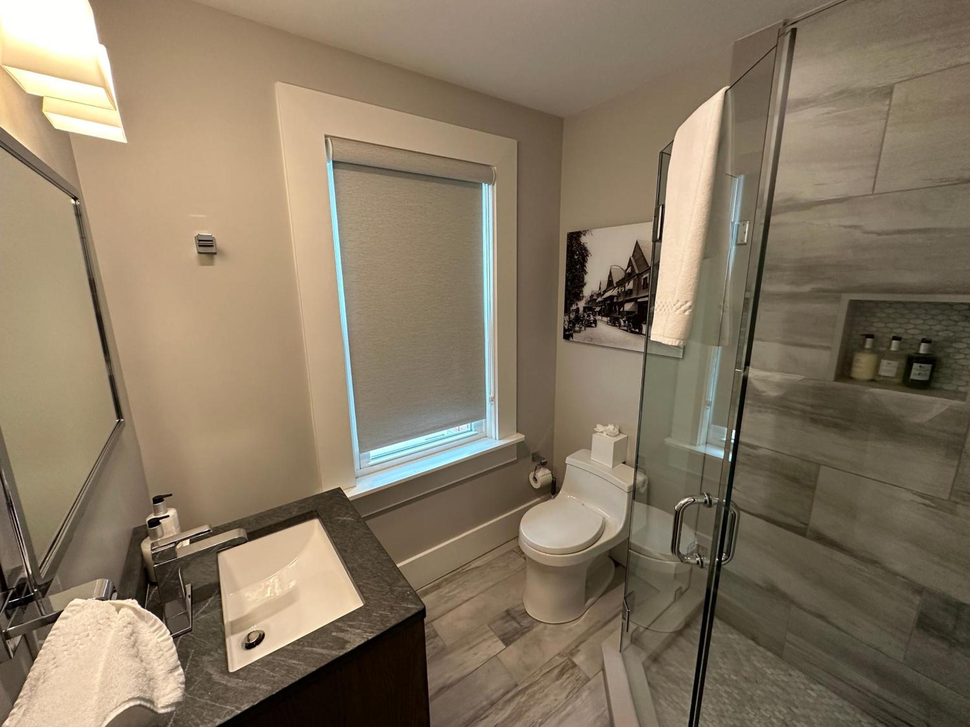 Entire Modern 7 Unit 7 Bath Boutique Inn Newport Luaran gambar
