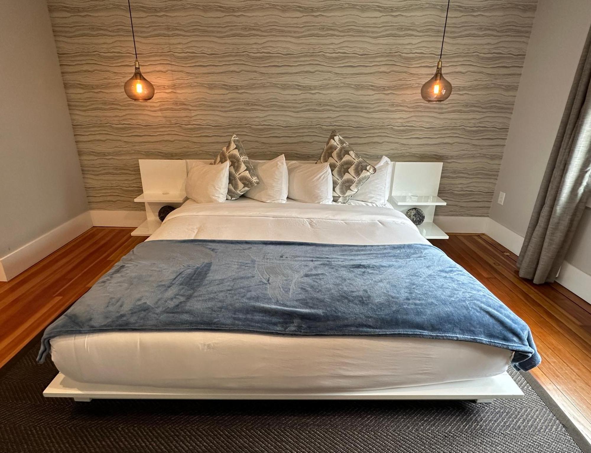 Entire Modern 7 Unit 7 Bath Boutique Inn Newport Luaran gambar
