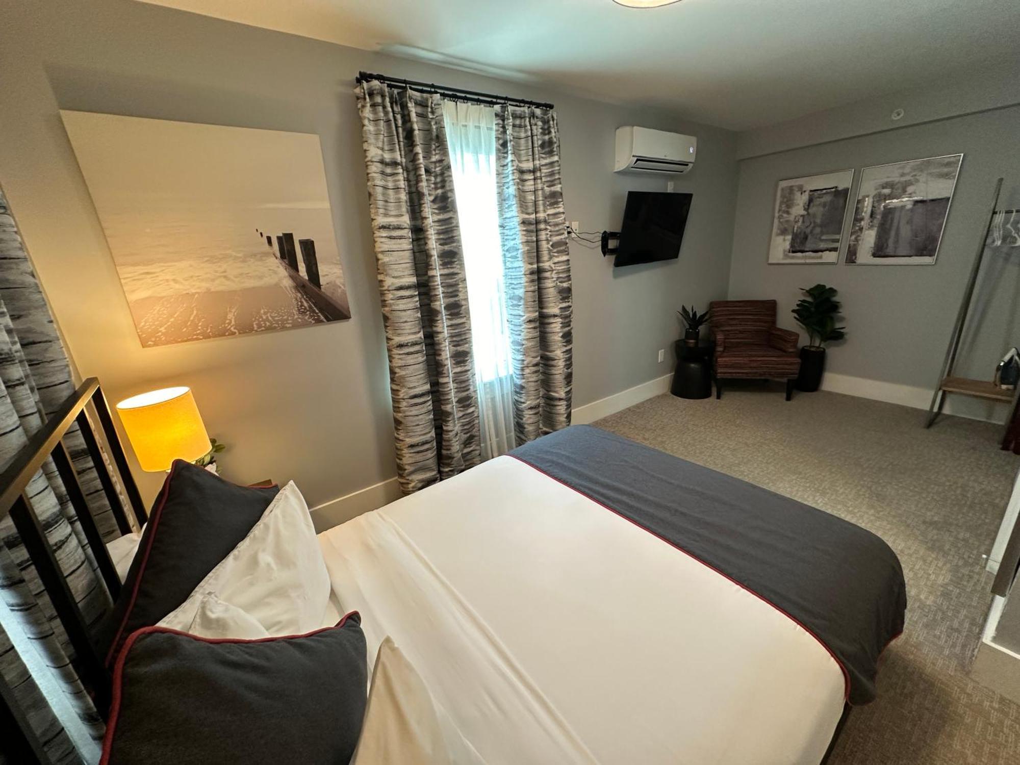 Entire Modern 7 Unit 7 Bath Boutique Inn Newport Luaran gambar