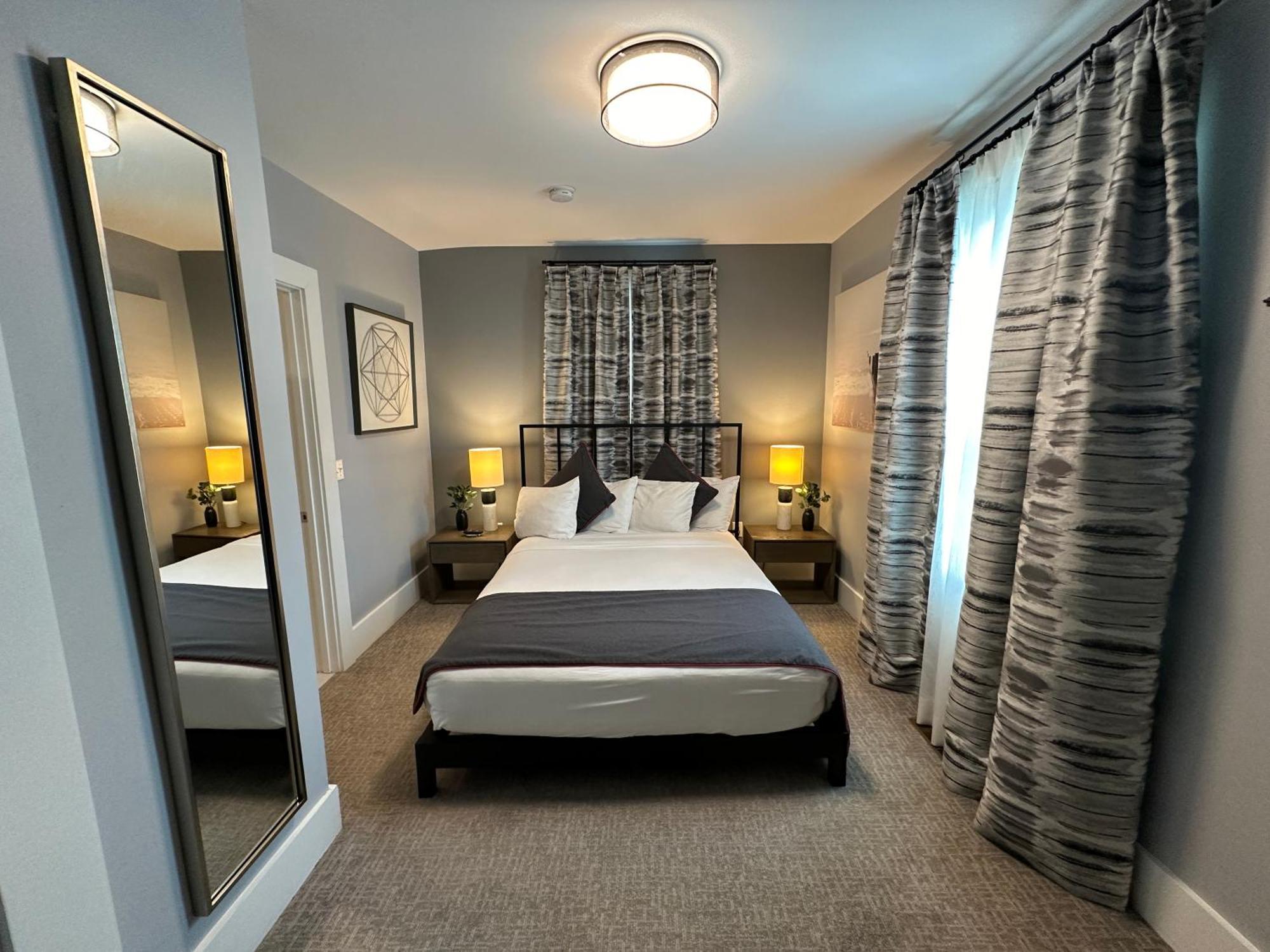 Entire Modern 7 Unit 7 Bath Boutique Inn Newport Luaran gambar