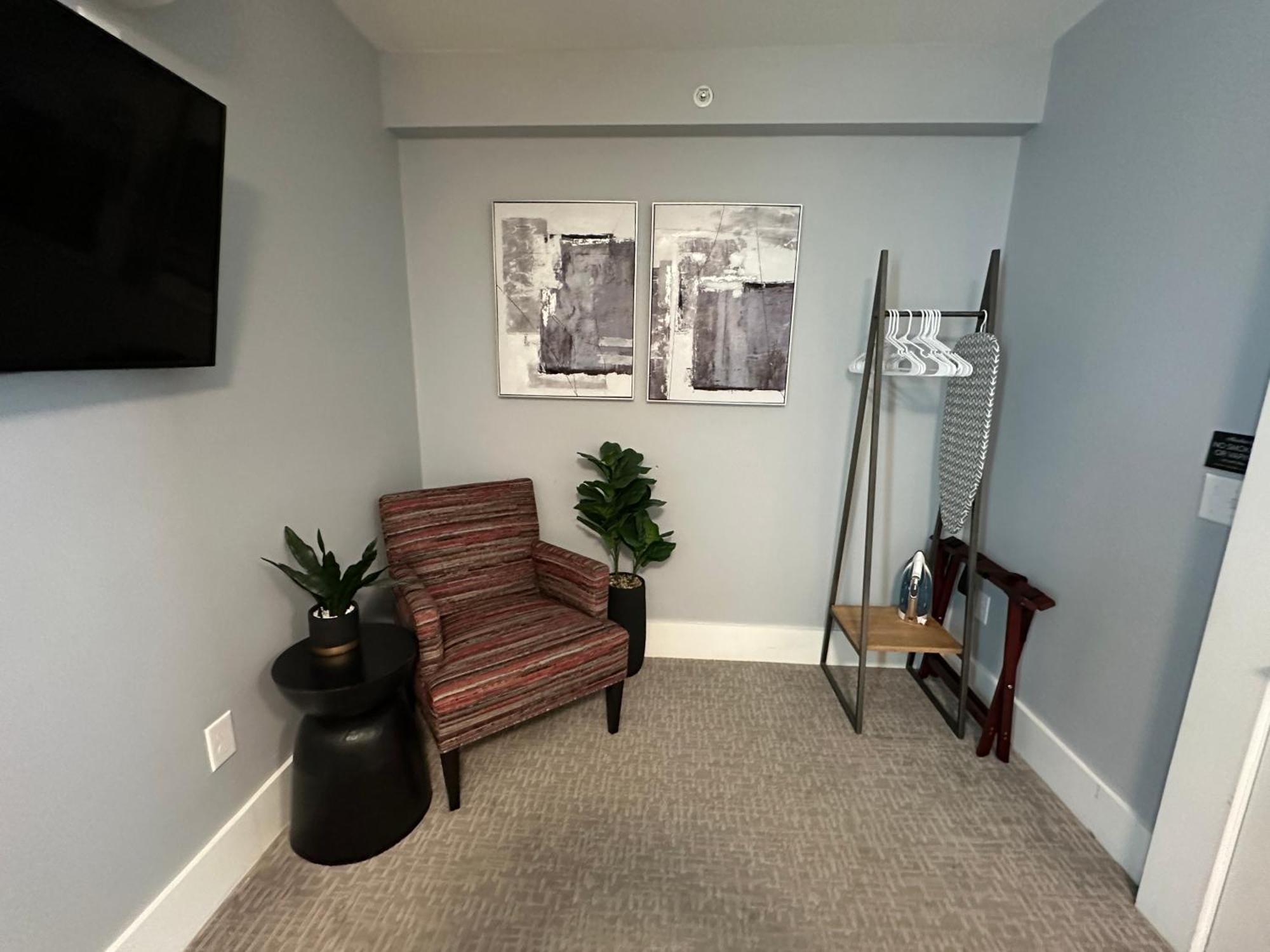 Entire Modern 7 Unit 7 Bath Boutique Inn Newport Luaran gambar
